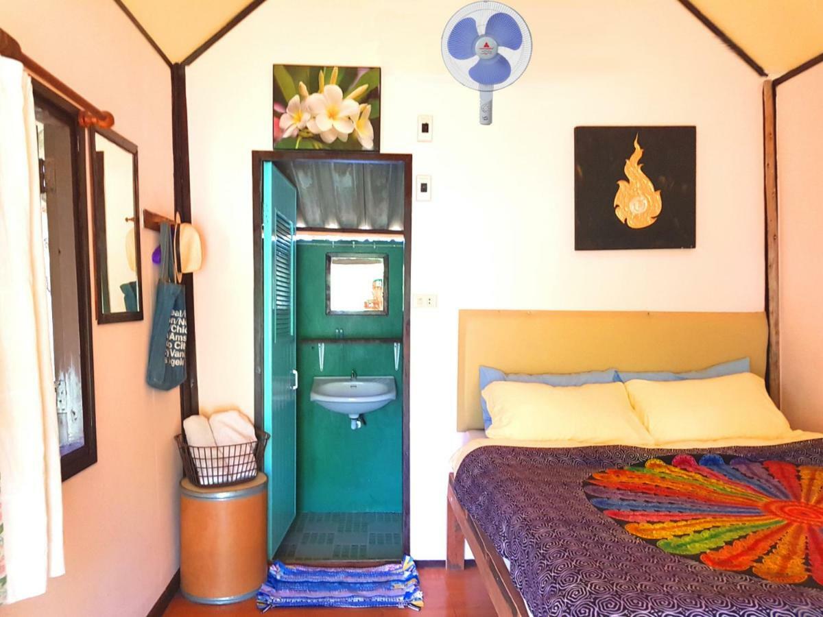Готель ฺbay Yard Hut Ко-Чанг Екстер'єр фото