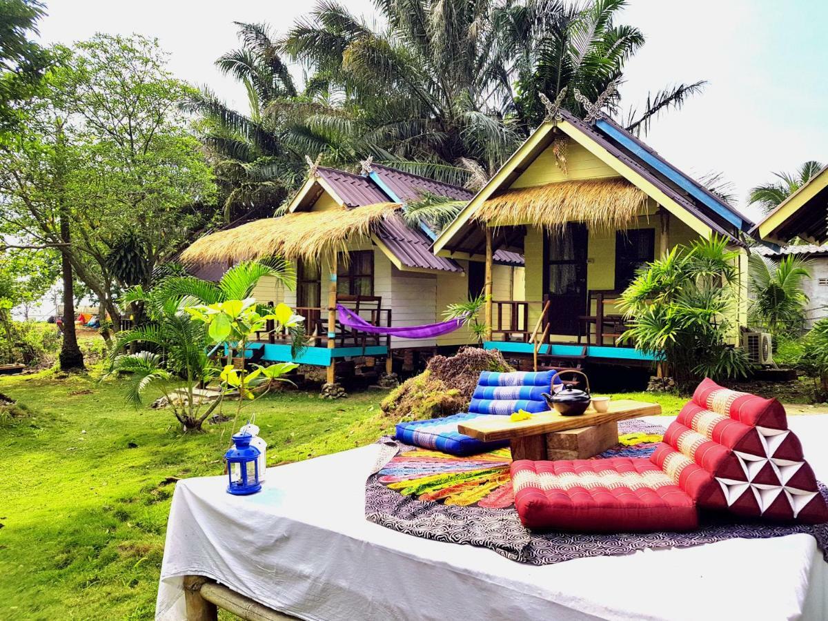 Готель ฺbay Yard Hut Ко-Чанг Екстер'єр фото